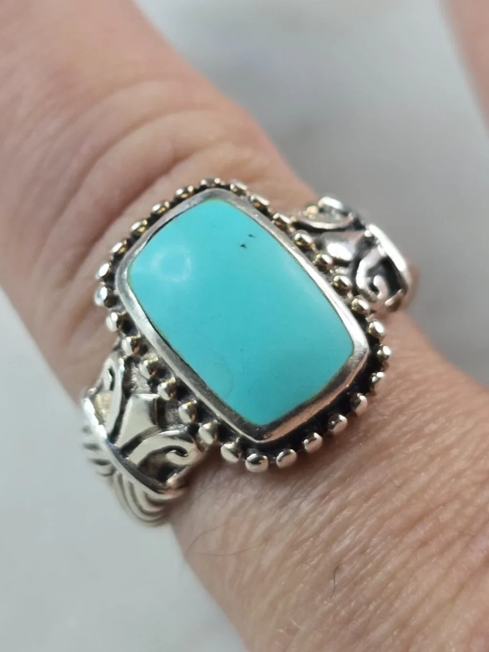 Womens Vintage Estate Sterling Silver Southwestern Turquoise Ring 5.8g E628